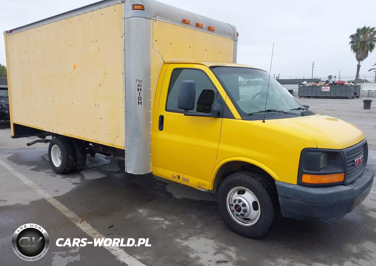 2006 GMC Savana Cutaway Work Van