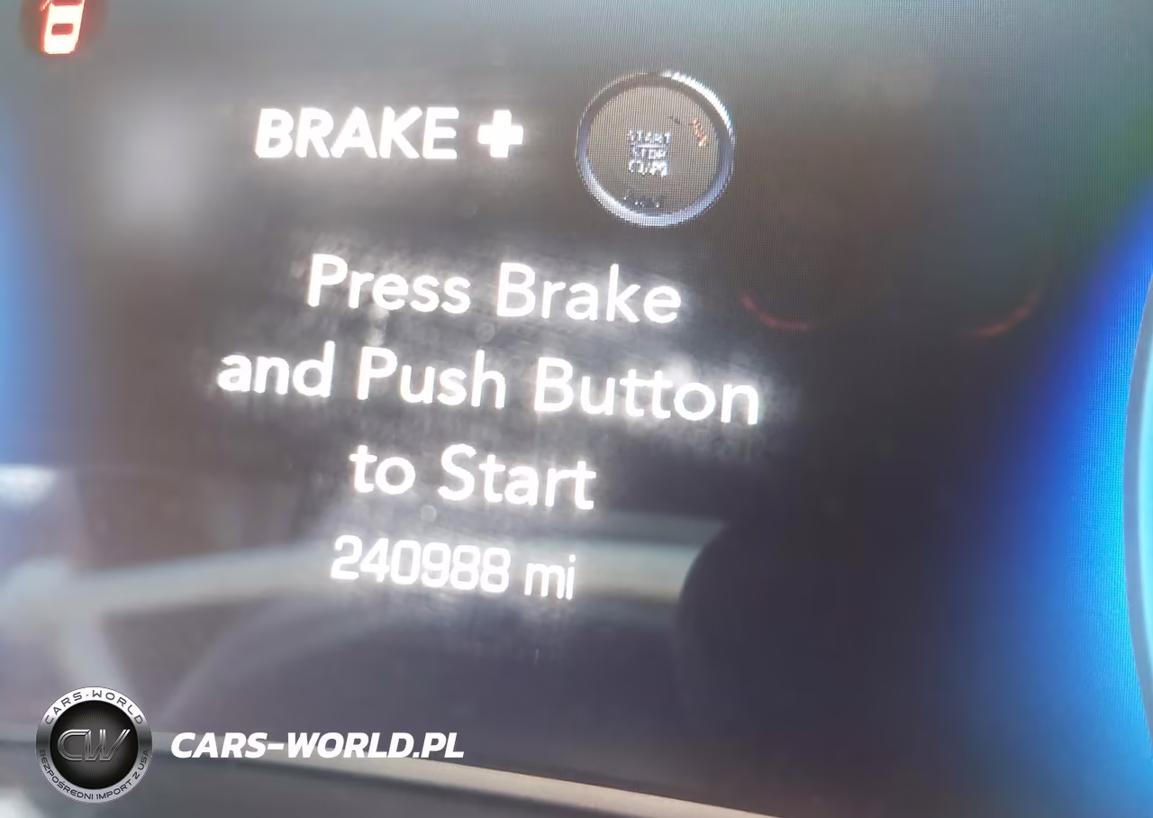 2015 Chrysler 300 Limited VIN:2C3CCAAG4FH881669 - 15