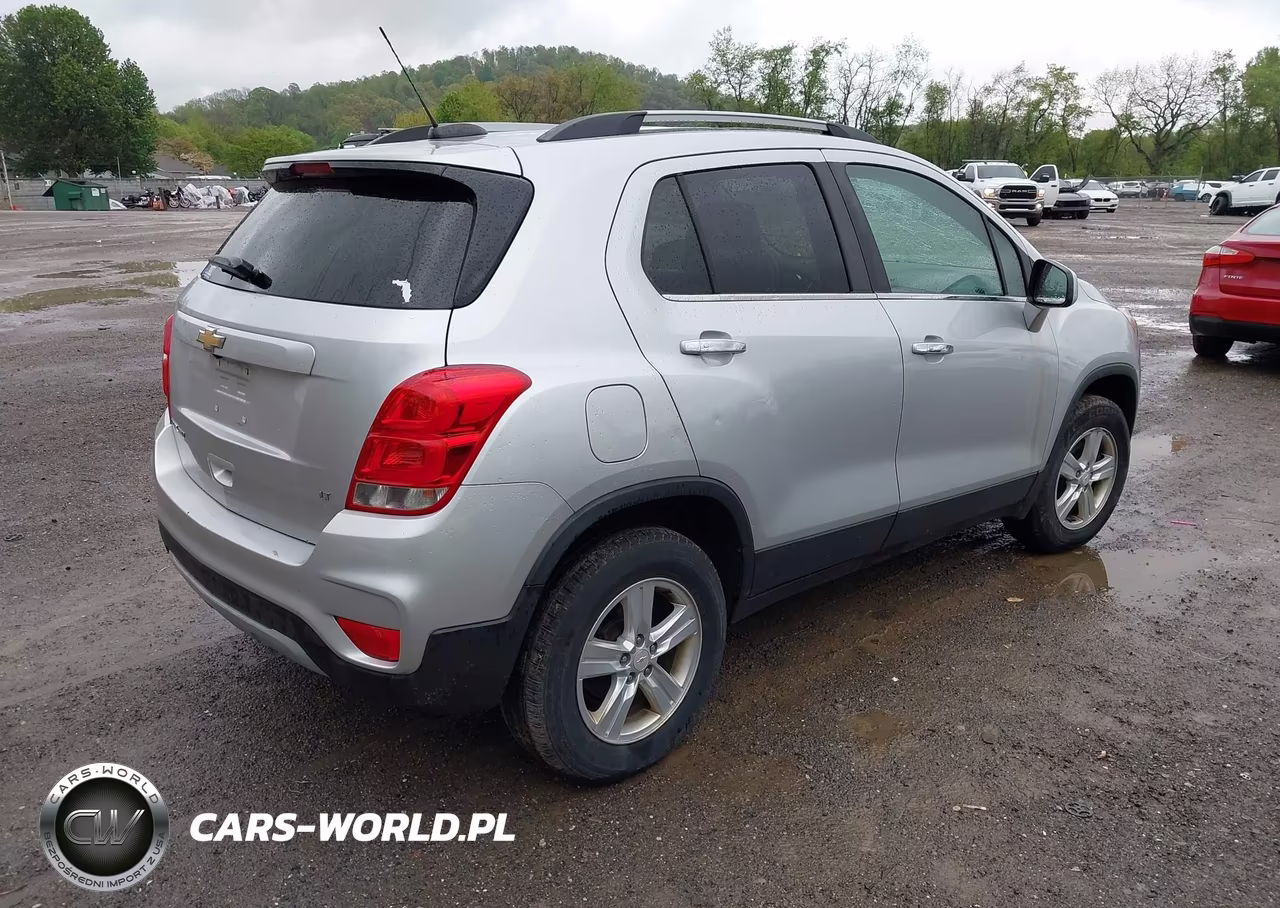 2018 Chevrolet Trax Lt VIN:KL7CJPSBXJB713900 - 4