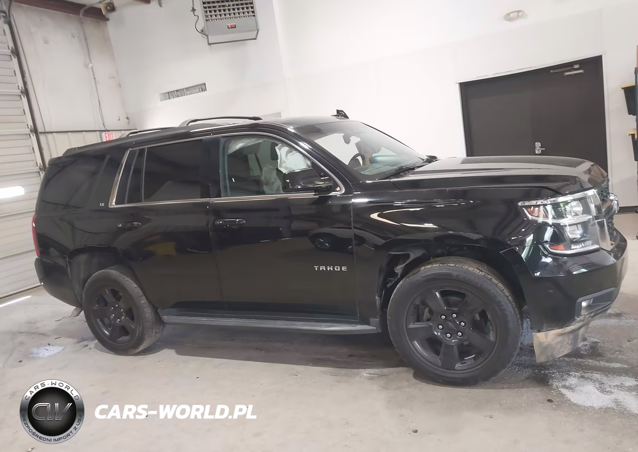 2018 Chevrolet Tahoe Lt VIN:1GNSKBKC2JR344102 - 13