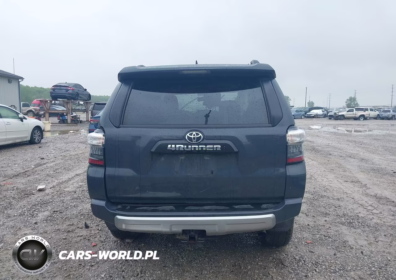 2024 Toyota 4Runner Trd Off Road Premium VIN:JTERU5JR8R6243714 - 17