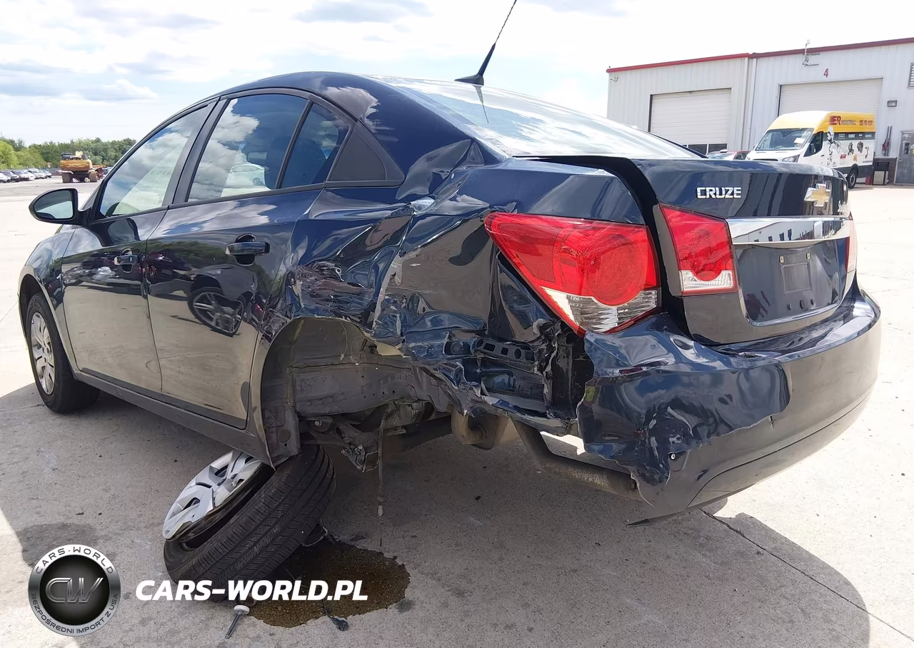 2014 Chevrolet Cruze Ls Auto VIN:1G1PA5SH4E7273090 - 6
