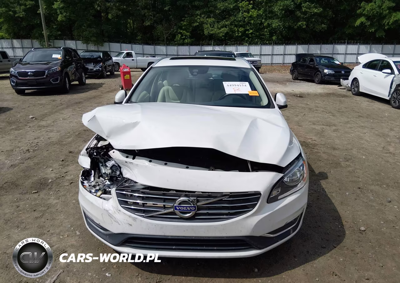 2016 Volvo V60 T5 Drive-E Premier VIN:YV140MEKXG1293052 - 12