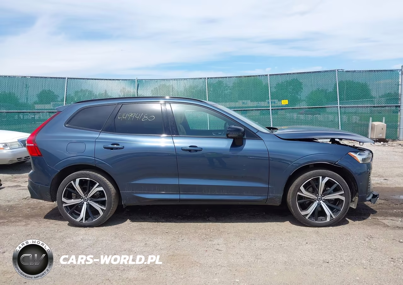 2024 Volvo Xc60 B5 Ultimate Dark Theme VIN:YV4L12RM0R1714114 - 14