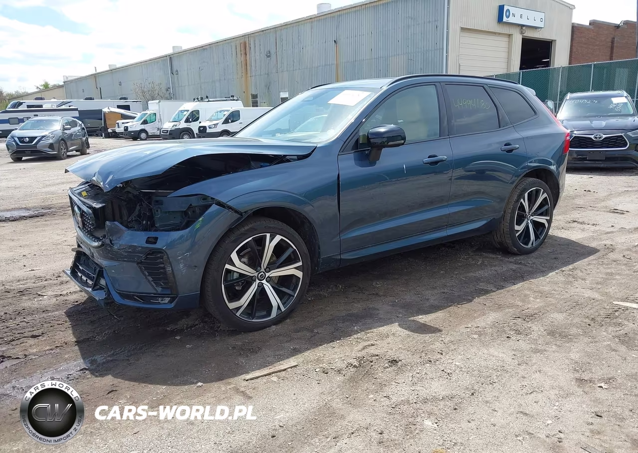 2024 Volvo Xc60 B5 Ultimate Dark Theme VIN:YV4L12RM0R1714114 - 2