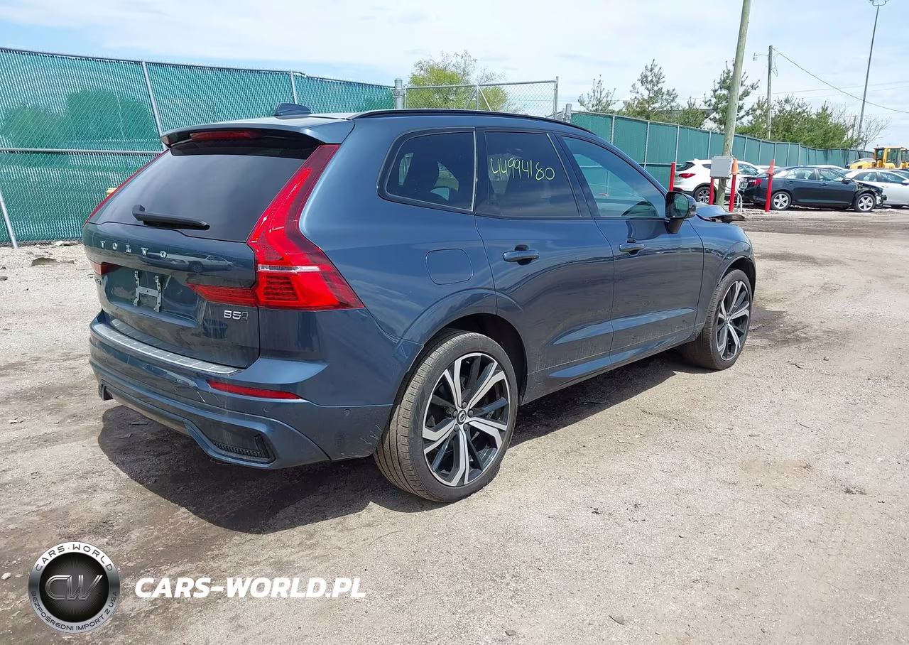 2024 Volvo Xc60 B5 Ultimate Dark Theme VIN:YV4L12RM0R1714114 - 4