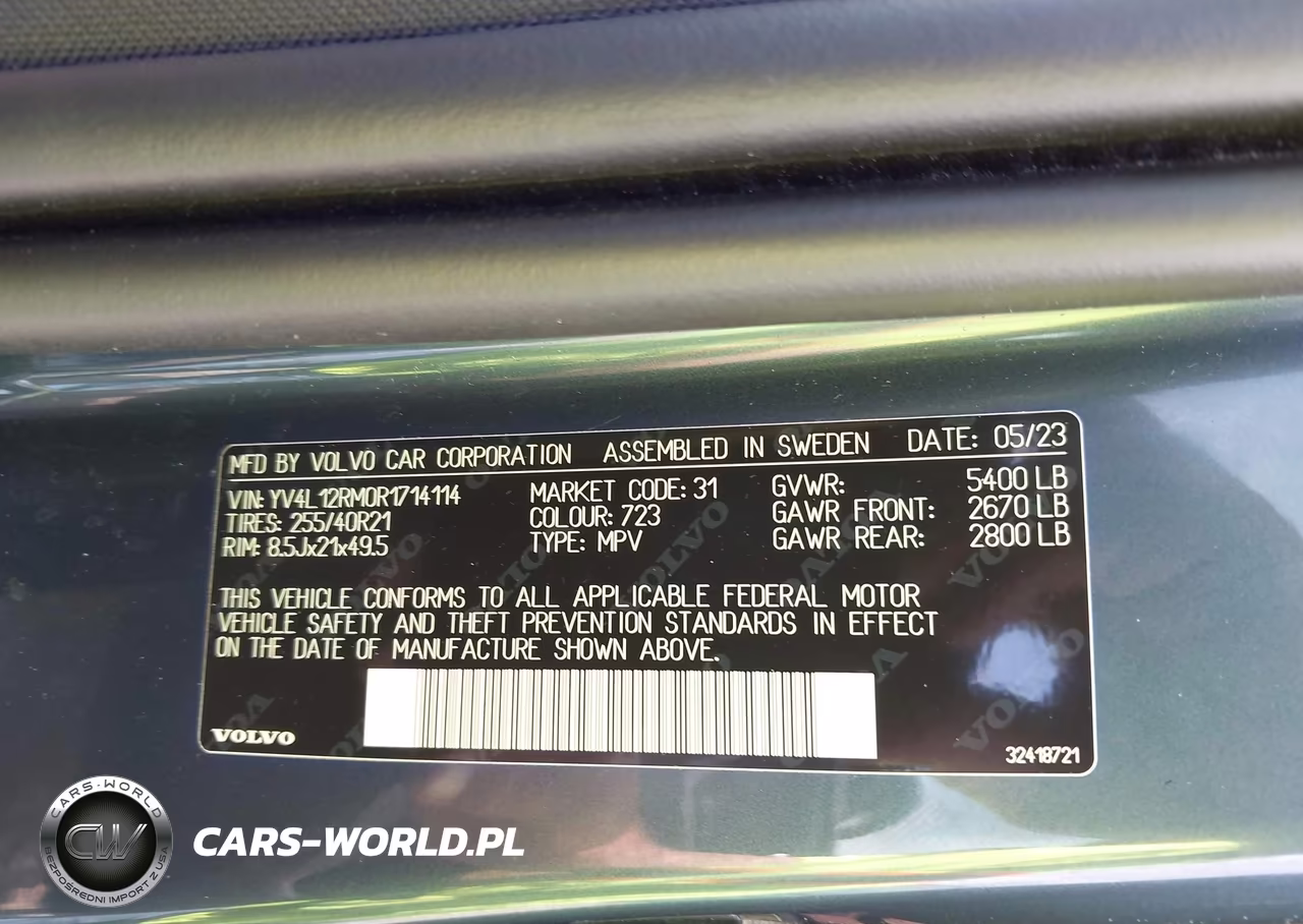 2024 Volvo Xc60 B5 Ultimate Dark Theme VIN:YV4L12RM0R1714114 - 9