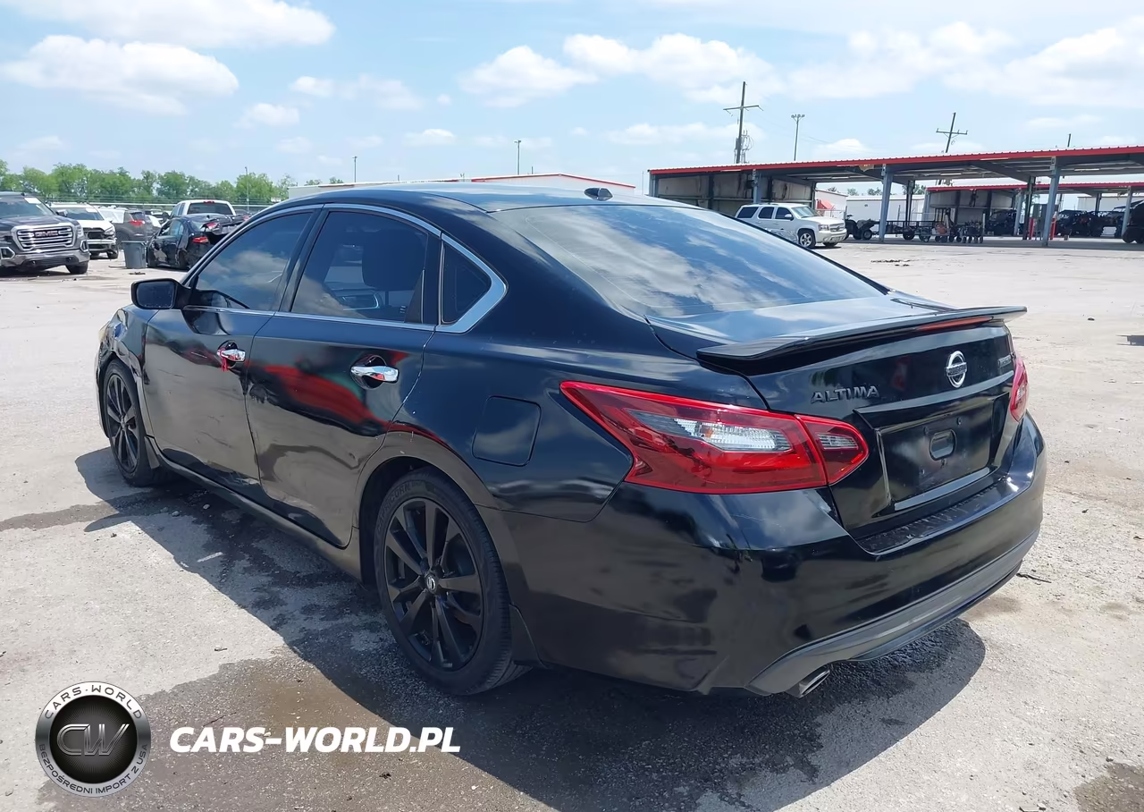 2018 Nissan Altima 2.5 Sr VIN:1N4AL3APXJC272800 - 3