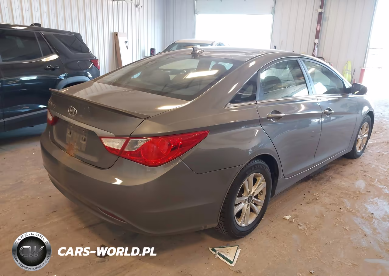 2013 Hyundai Sonata Gls VIN:5NPEB4AC3DH676791 - 4