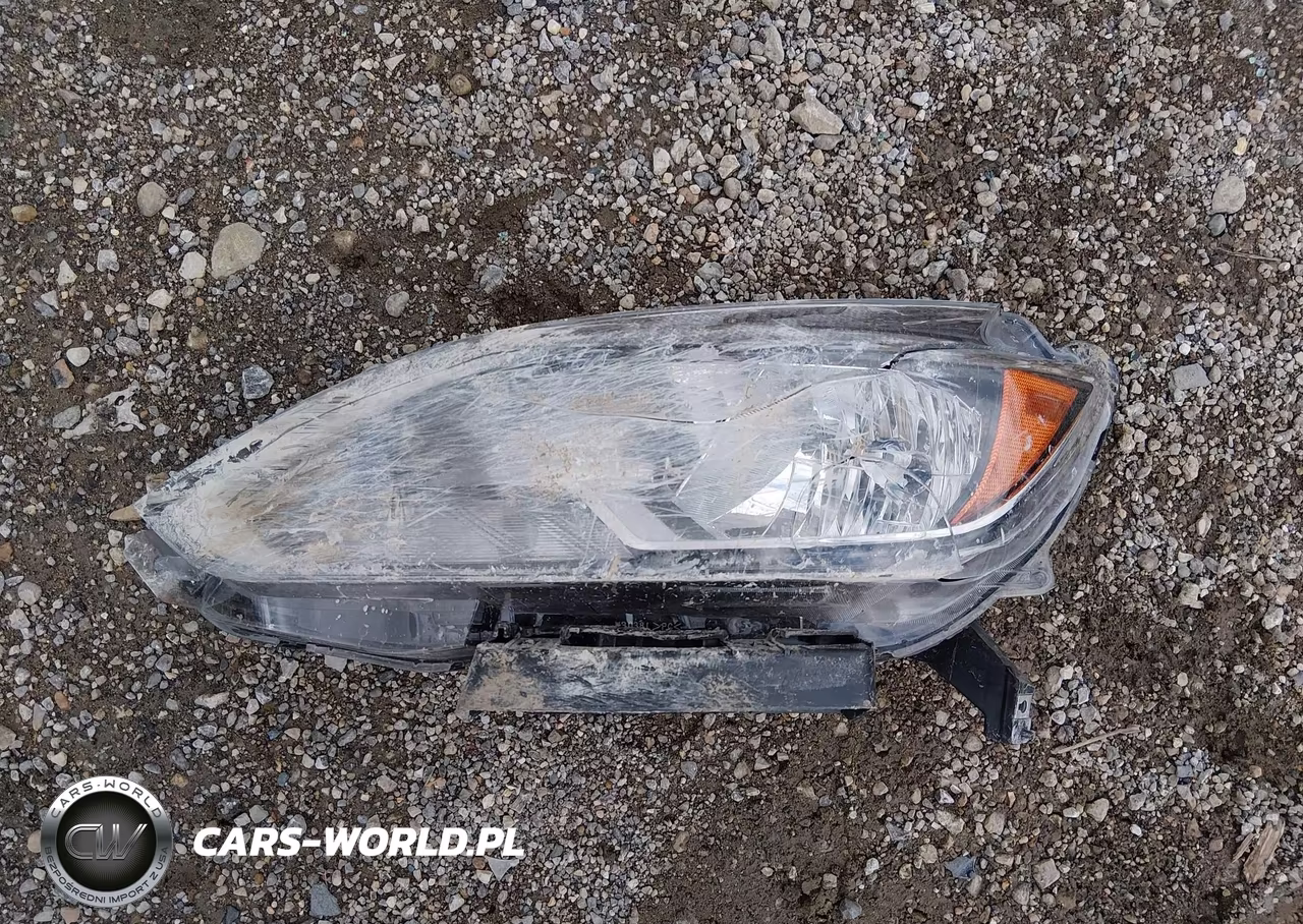 2018 Nissan Sentra S VIN:3N1AB7AP5JY275974 - 12