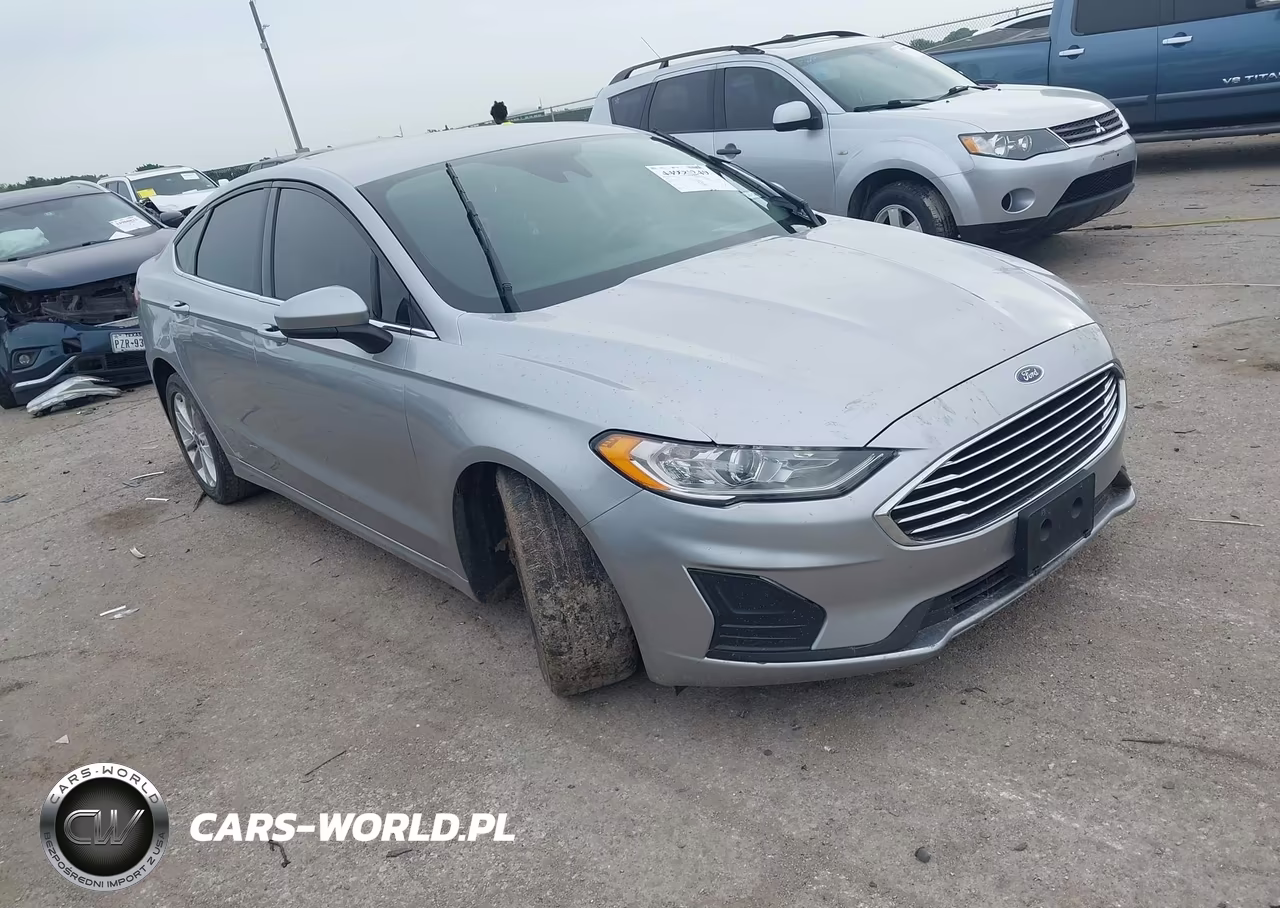 2020 Ford Fusion Se – zdjęcie 1 z 16