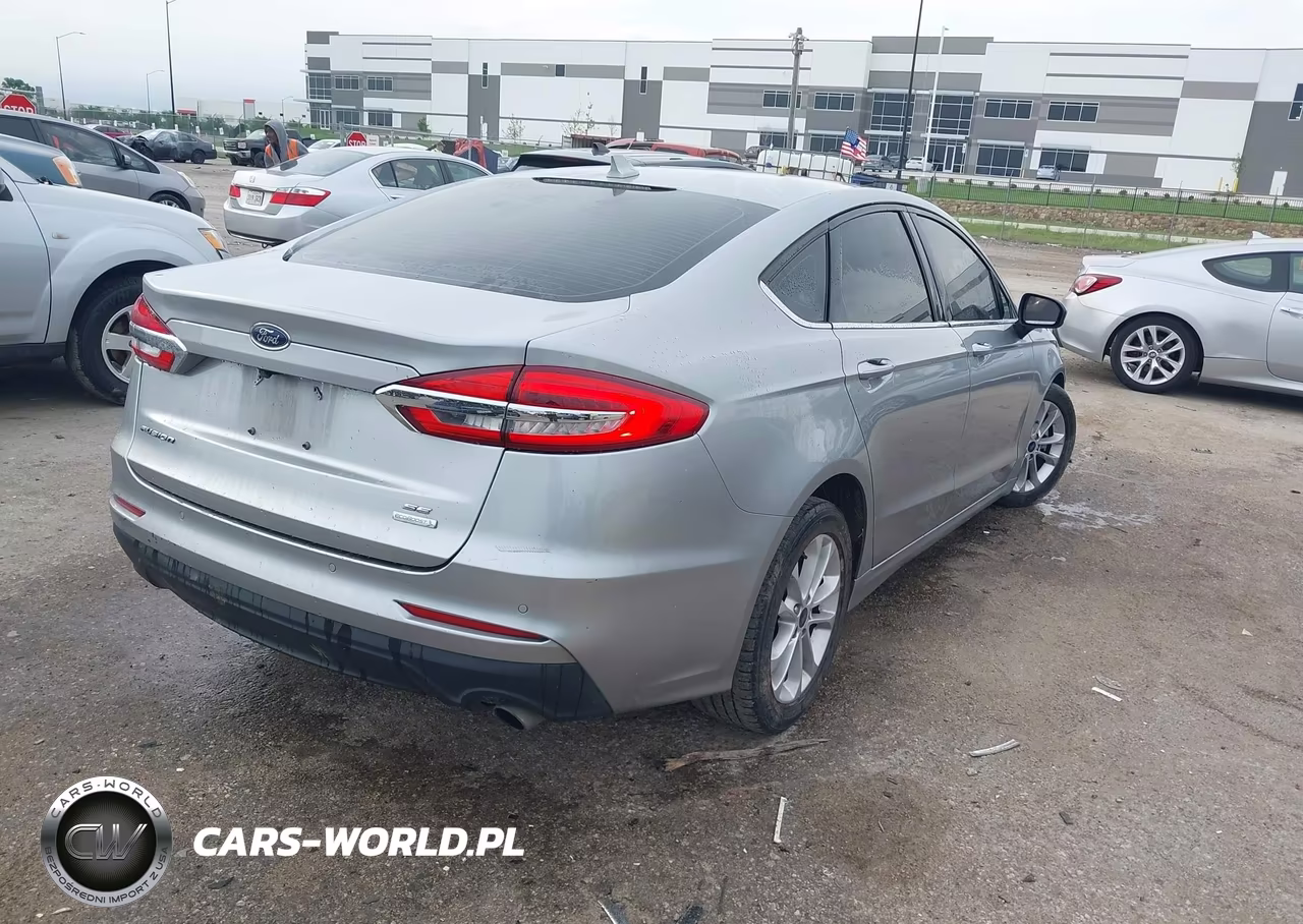 2020 Ford Fusion Se VIN:3FA6P0HD0LR125703 - 4