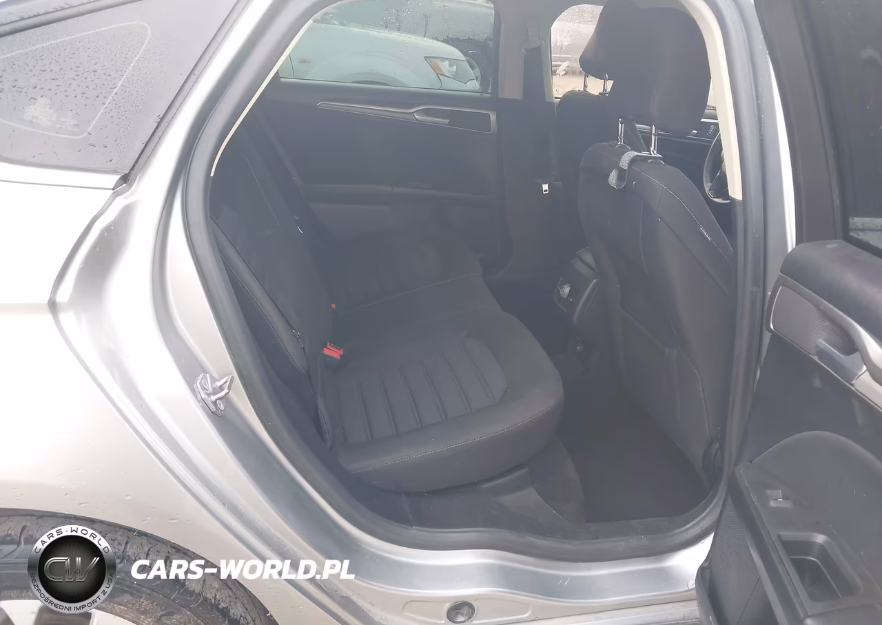 2020 Ford Fusion Se VIN:3FA6P0HD0LR125703 - 8