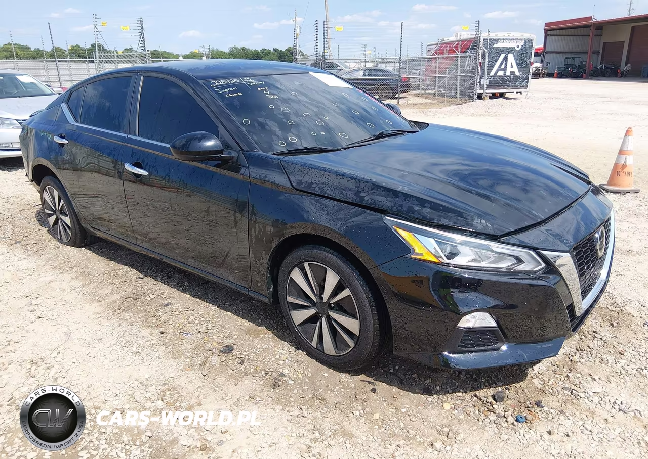 2022 NISSAN ALTIMA SV – zdjęcie 1 z 17