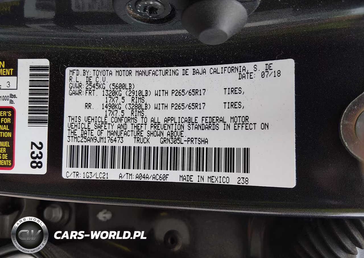 2018 Toyota Tacoma Trd Sport VIN:3TMCZ5AN9JM176473 - 9