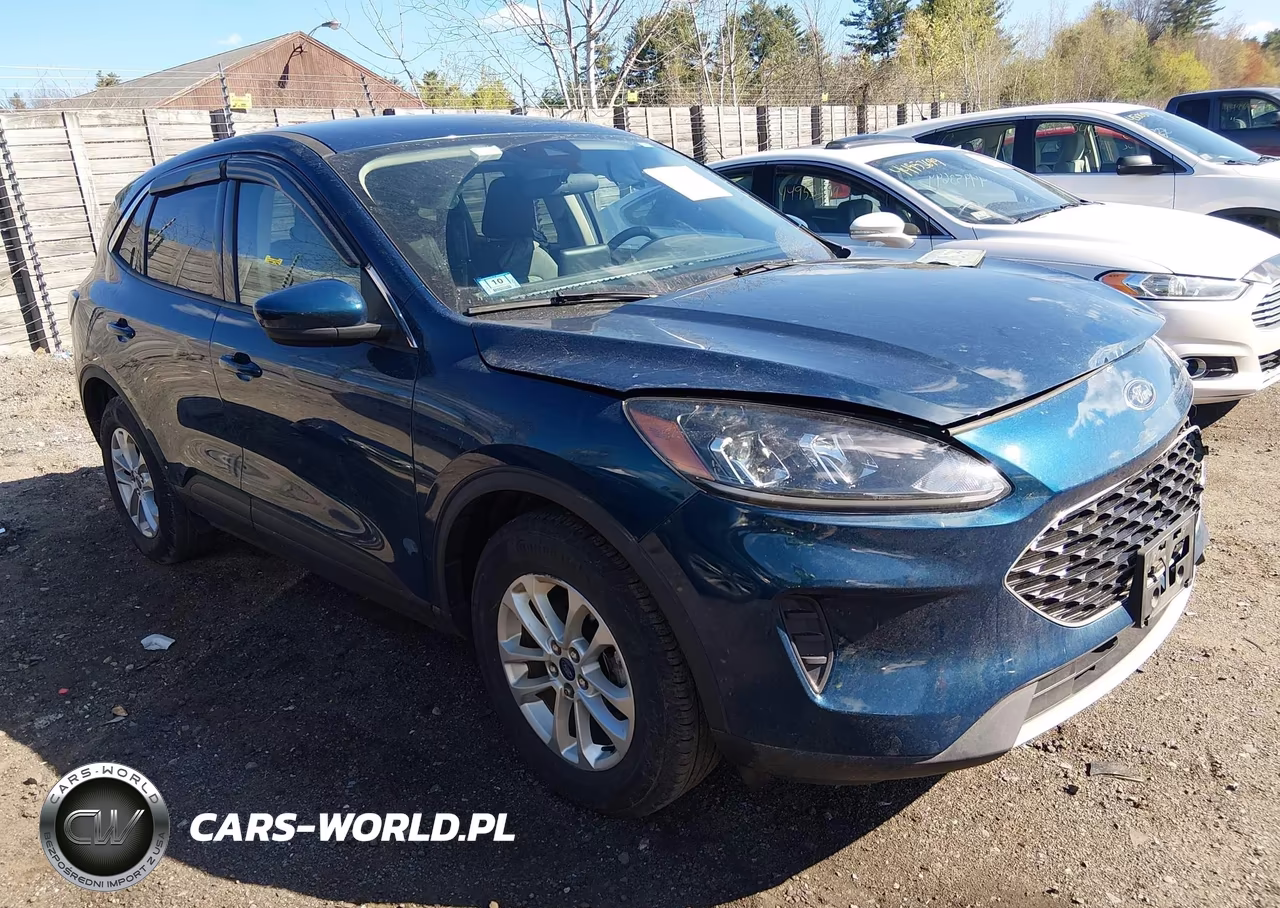 2020 Ford Escape Se