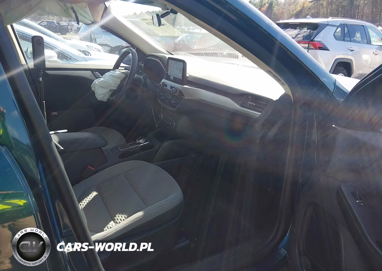 2020 Ford Escape Se VIN:1FMCU9G6XLUB53297 - 5
