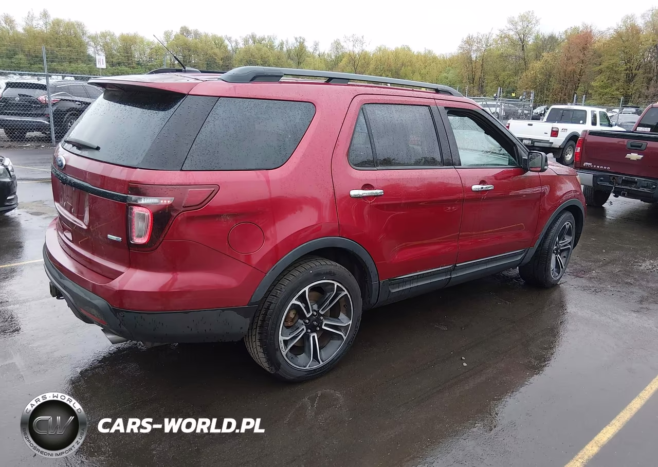 2014 Ford Explorer Sport VIN:1FM5K8GT6EGB56763 - 4