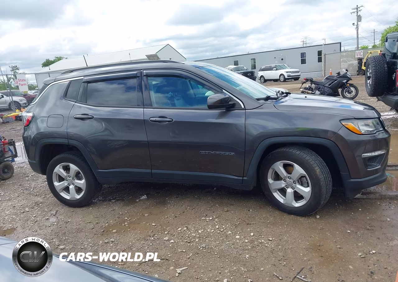 2021 Jeep Compass Latitude 4X4 VIN:3C4NJDBB9MT503253 - 12