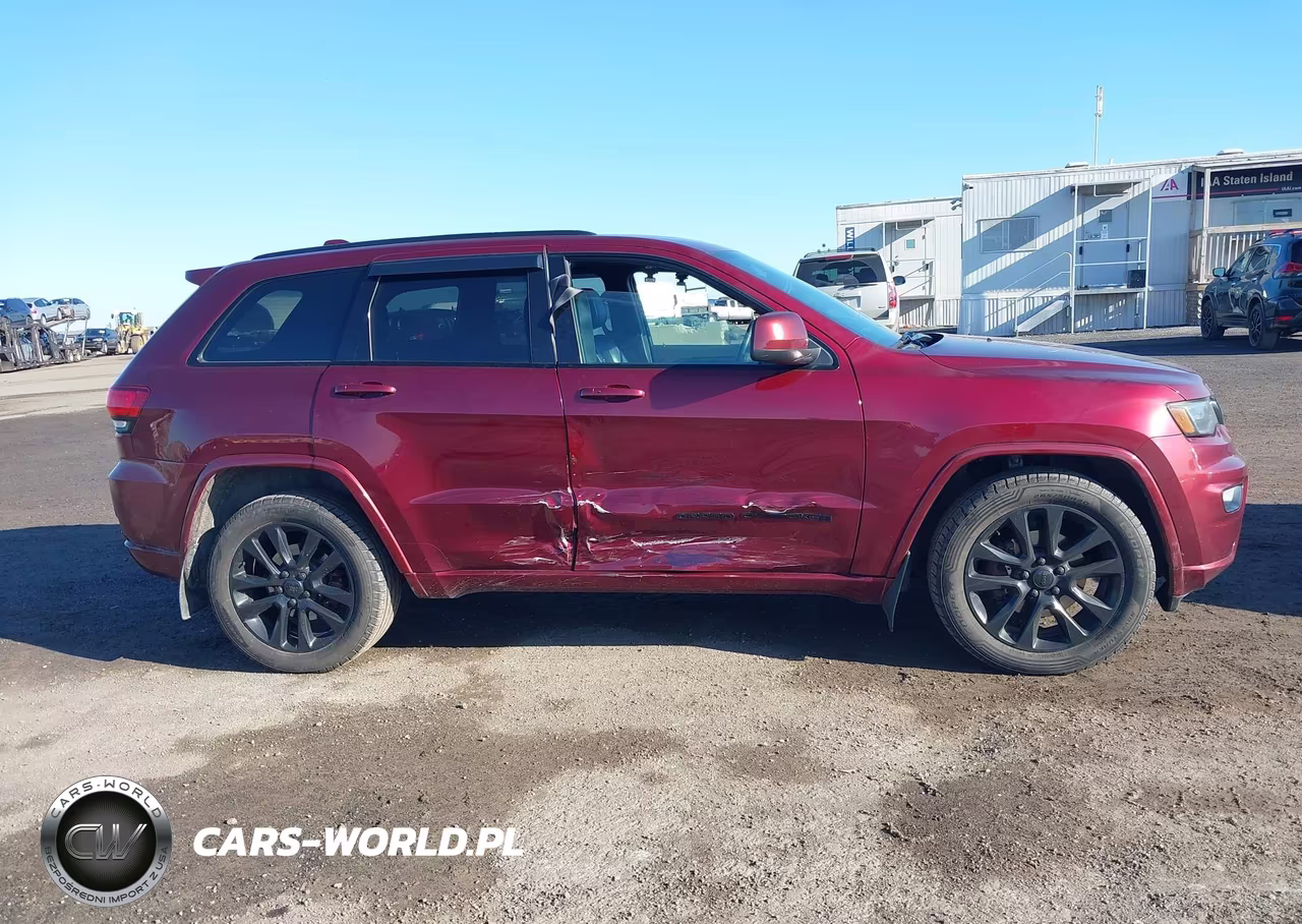 2019 Jeep Grand Cherokee Altitude 4X2 VIN:1C4RJEAG0KC572149 - 13