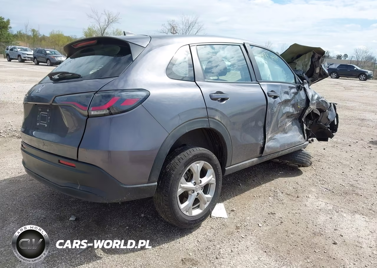 2023 Honda Hr-V Awd Lx VIN:3CZRZ2H32PM744627 - 4