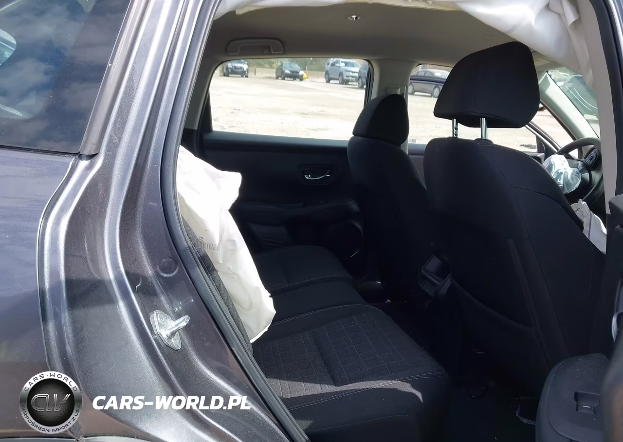 2023 Honda Hr-V Awd Lx VIN:3CZRZ2H32PM744627 - 8