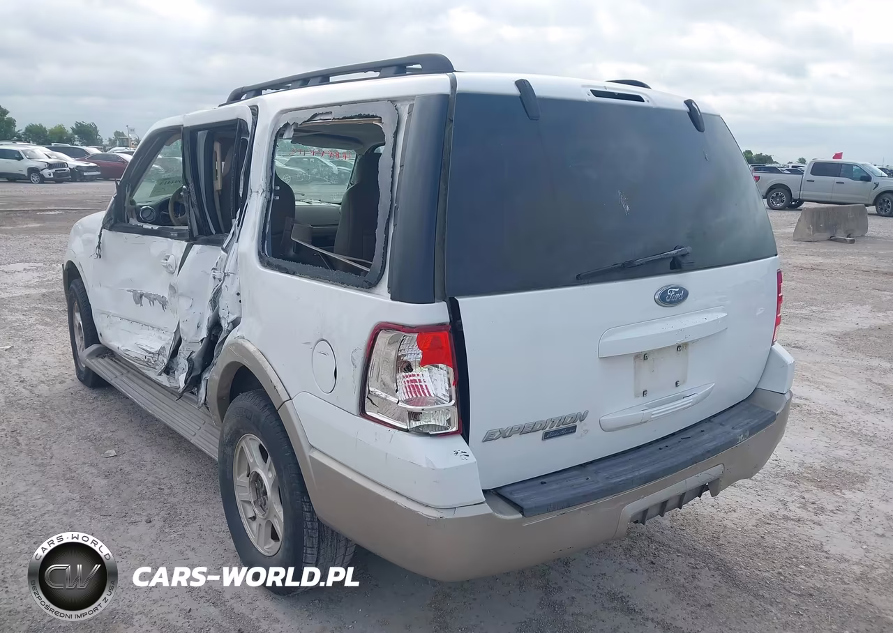 2005 Ford Expedition Eddie Bauer-King Ranch VIN:1FMPU17545LA98560 - 3