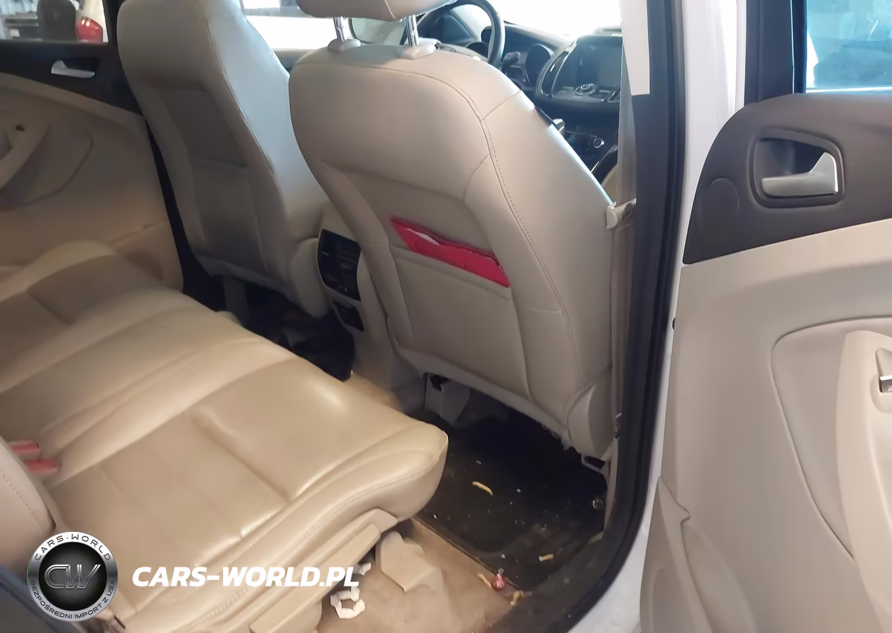 2016 Ford Escape Titanium VIN:1FMCU9J92GUB35529 - 8