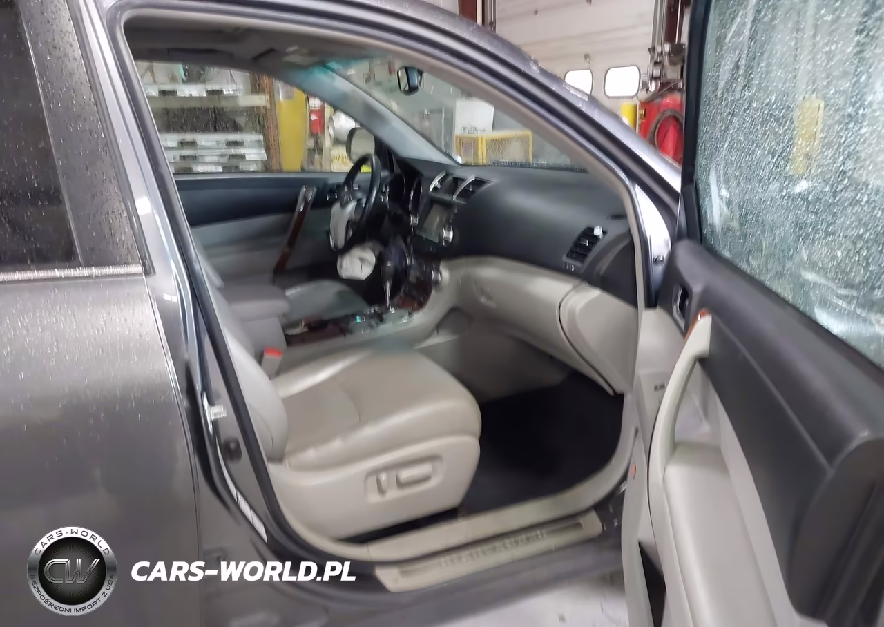 2011 Toyota Highlander Limited V6 VIN:5TDDK3EH9BS090132 - 5