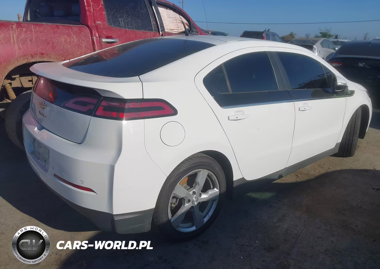 2013 Chevrolet Volt VIN:1G1RE6E43DU121409 - 4