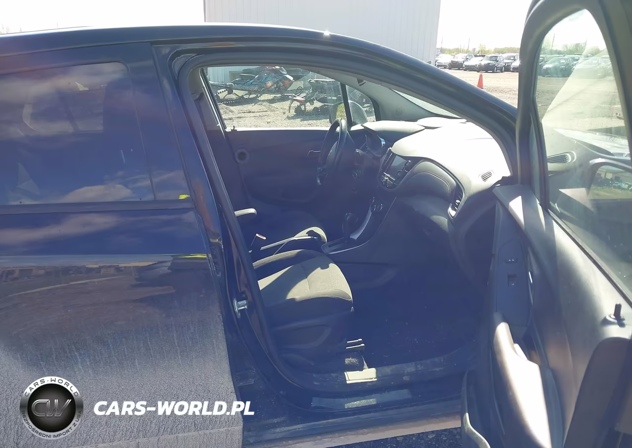 2020 Chevrolet Trax Fwd Ls VIN:3GNCJKSBXLL116860 - 5
