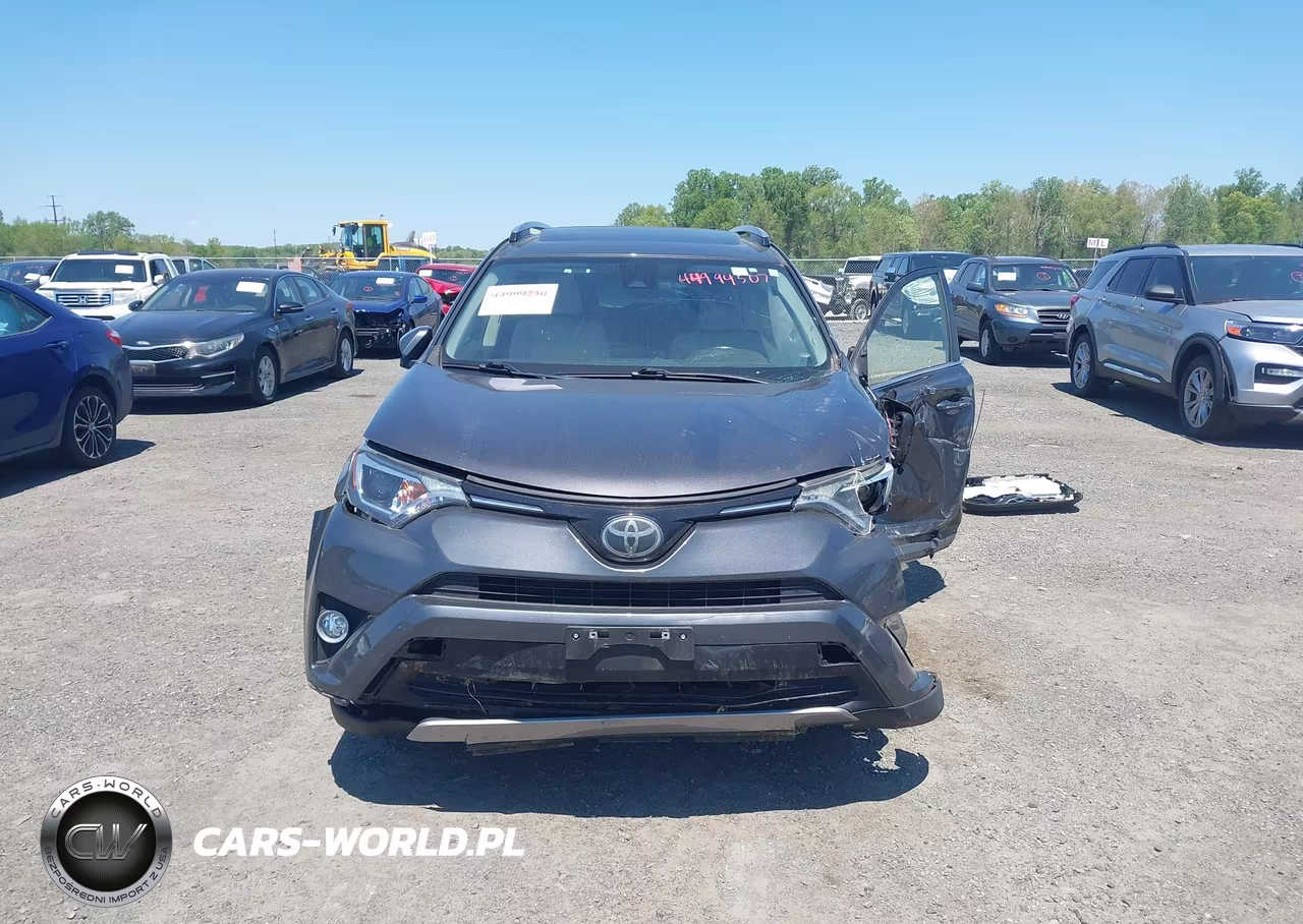2018 Toyota Rav4 Xle VIN:JTMRFREV1JJ193849 - 12