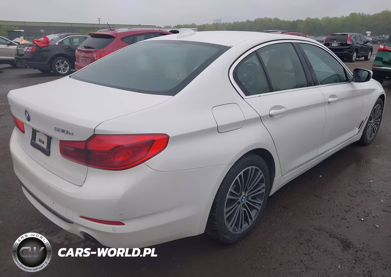 2020 BMW 530E xDrive Iperformance VIN:WBAJB1C04LCE38832 - 4