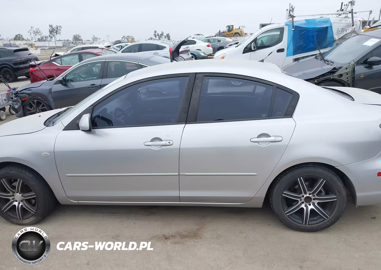2007 Mazda Mazda3 I Sport VIN:JM1BK12G571688858 - 14