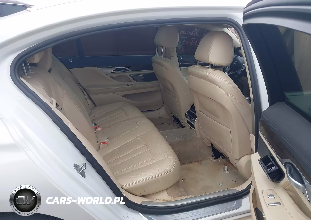 2017 BMW 740I xDrive VIN:WBA7E4C54HGU99786 - 8