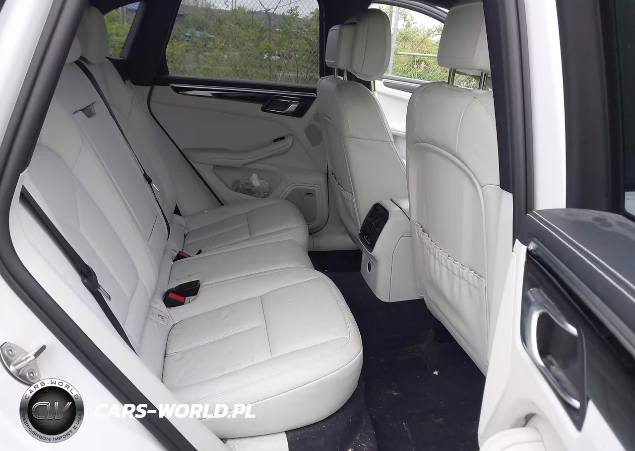 2022 Porsche Macan VIN:WP1AA2A59NLB05034 - 8