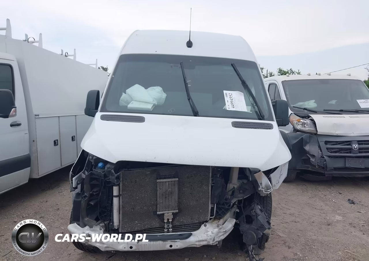 2019 Mercedes-Benz Sprinter 2500 High Roof V6 VIN:WD4PF1CD4KP094210 - 11