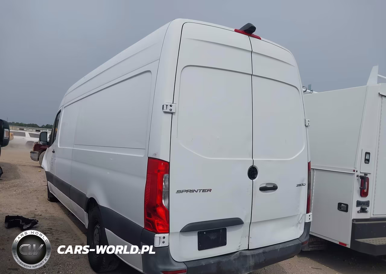 2019 Mercedes-Benz Sprinter 2500 High Roof V6 VIN:WD4PF1CD4KP094210 - 3