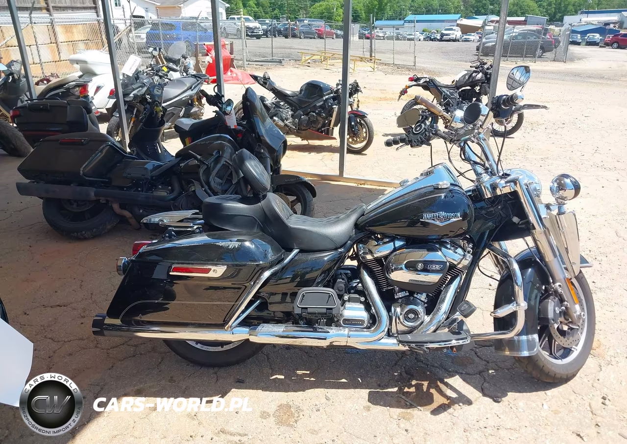 2017 Harley-Davidson Flhr Road King VIN:1HD1FBC17HB600869 - 12