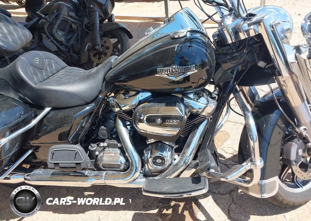 2017 Harley-Davidson Flhr Road King VIN:1HD1FBC17HB600869 - 8