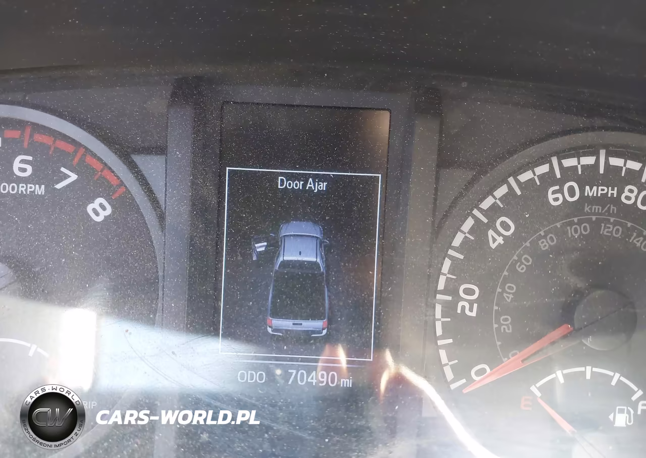 2020 Toyota Tacoma Sr VIN:3TYSX5EN4LT000479 - 14
