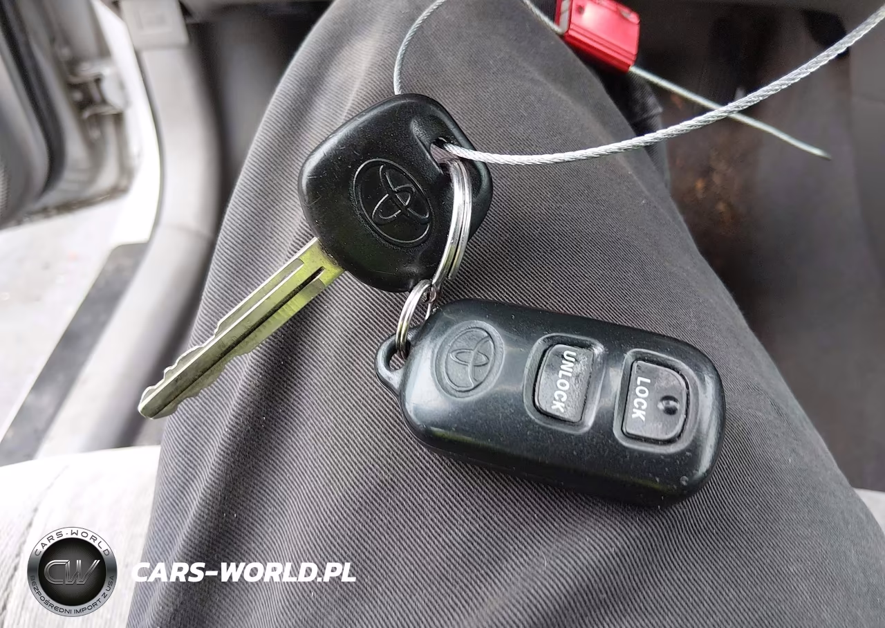 2006 Toyota Corolla Le VIN:1NXBR32E46Z568645 - 11