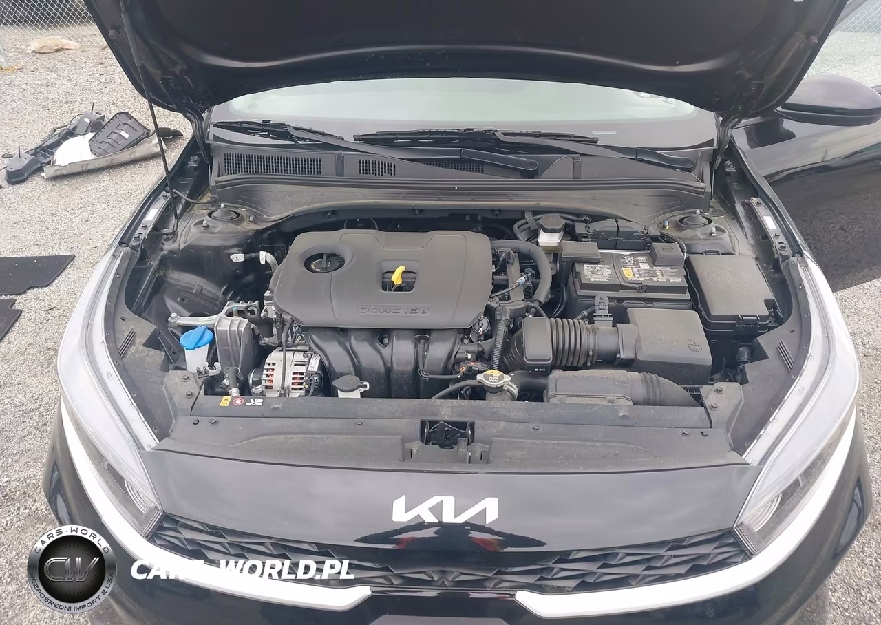 2024 Kia Forte Lxs VIN:3KPF24AD4RE709371 - 10