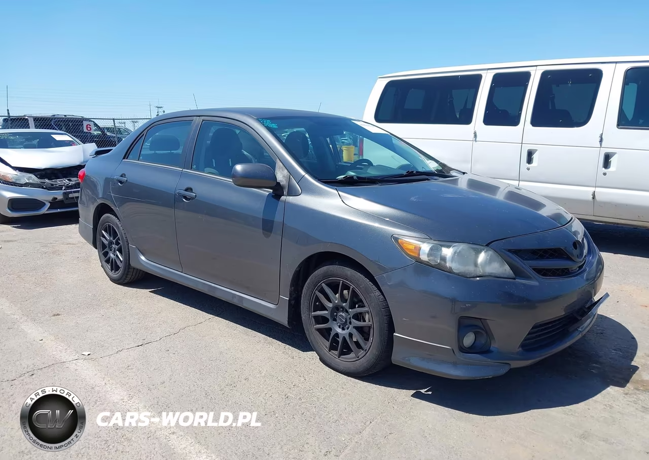 2013 Toyota Corolla S