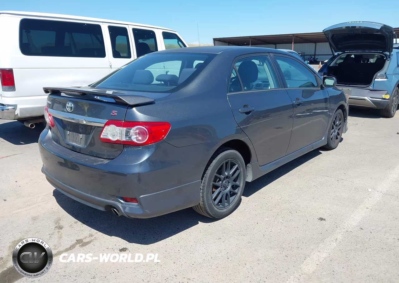 2013 Toyota Corolla S VIN:2T1BU4EE0DC100264 - 4