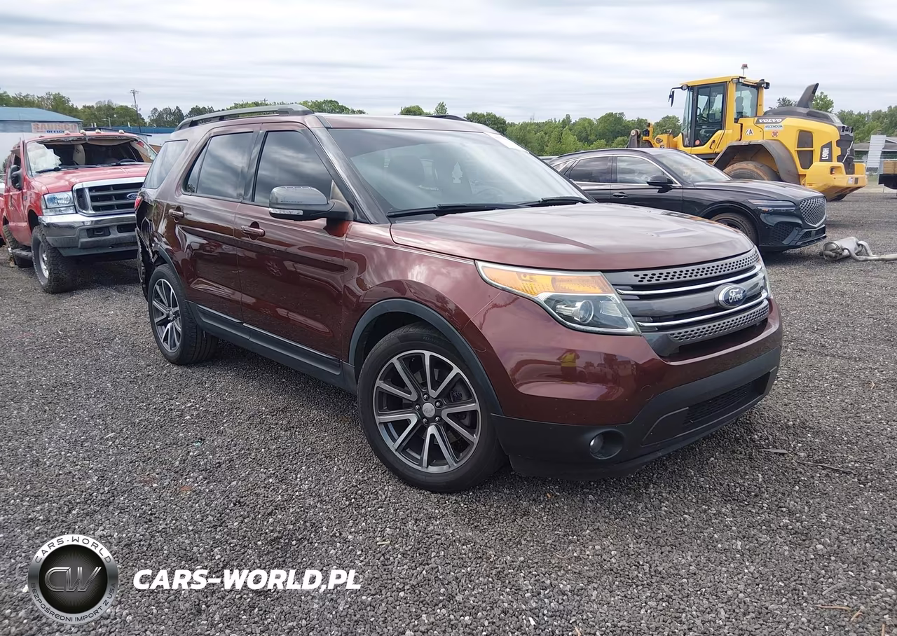 2015 Ford Explorer Xlt – zdjęcie 1 z 17