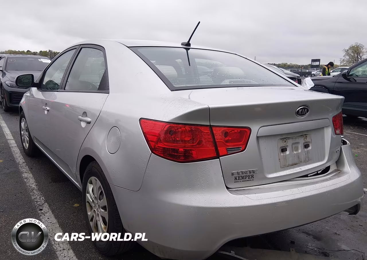 2013 Kia Forte Ex VIN:KNAFU4A21D5715008 - 3