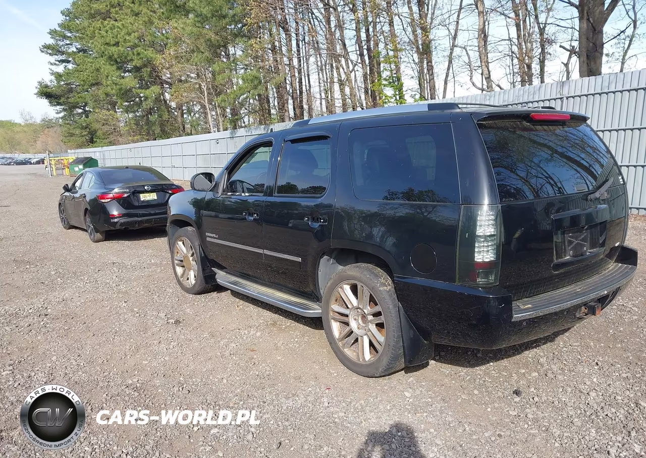 2011 GMC Yukon Denali VIN:1GKS2EEF1BR103427 - 3