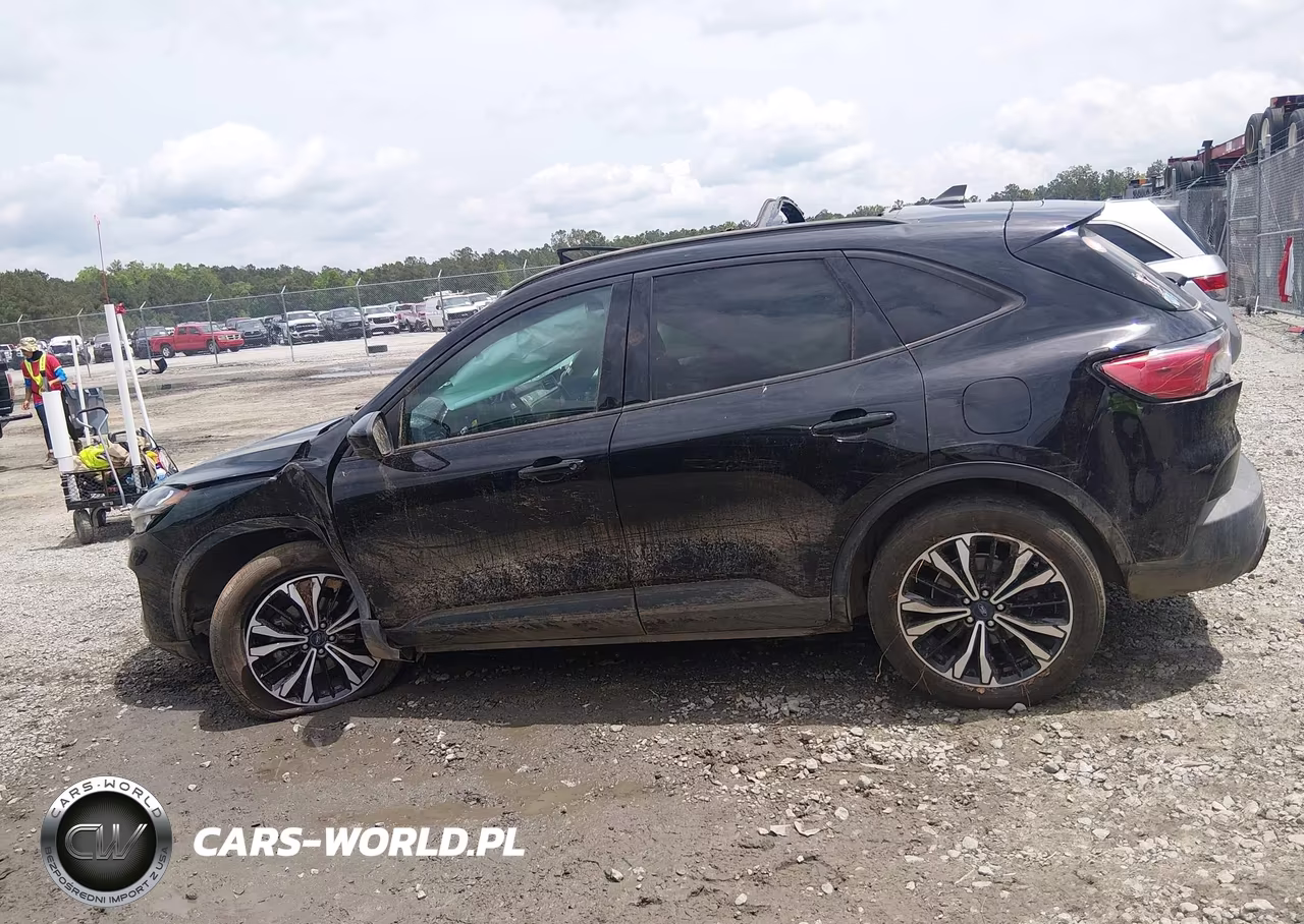 2021 Ford Escape Se Hybrid VIN:1FMCU0BZ6MUA05114 - 15