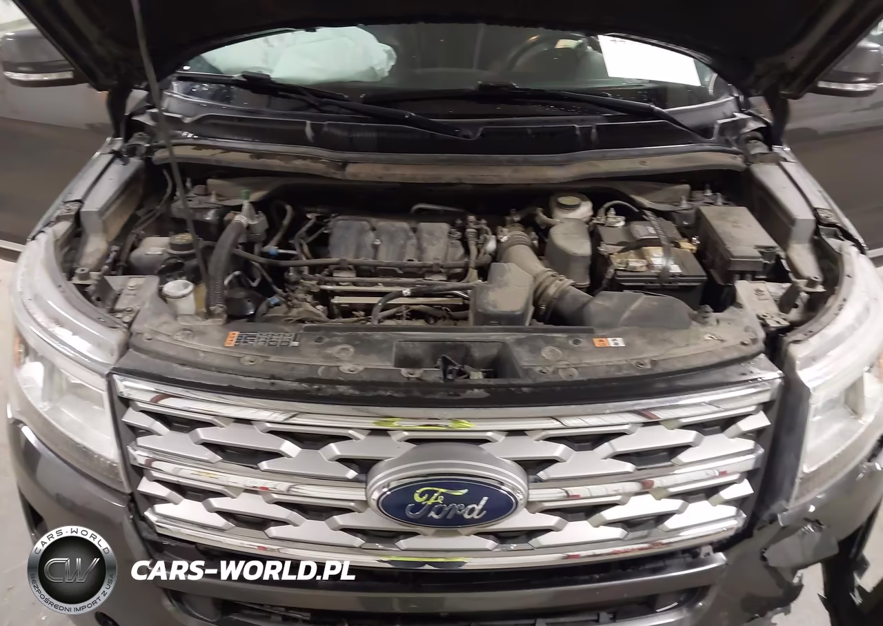 2018 Ford Explorer Limited VIN:1FM5K8F82JGA82703 - 10